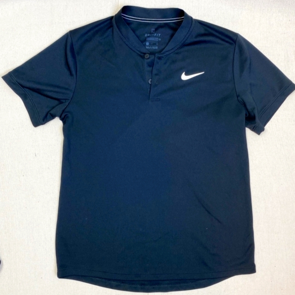 Nike Men’s Black Short-Sleeve Polo with White Swoosh